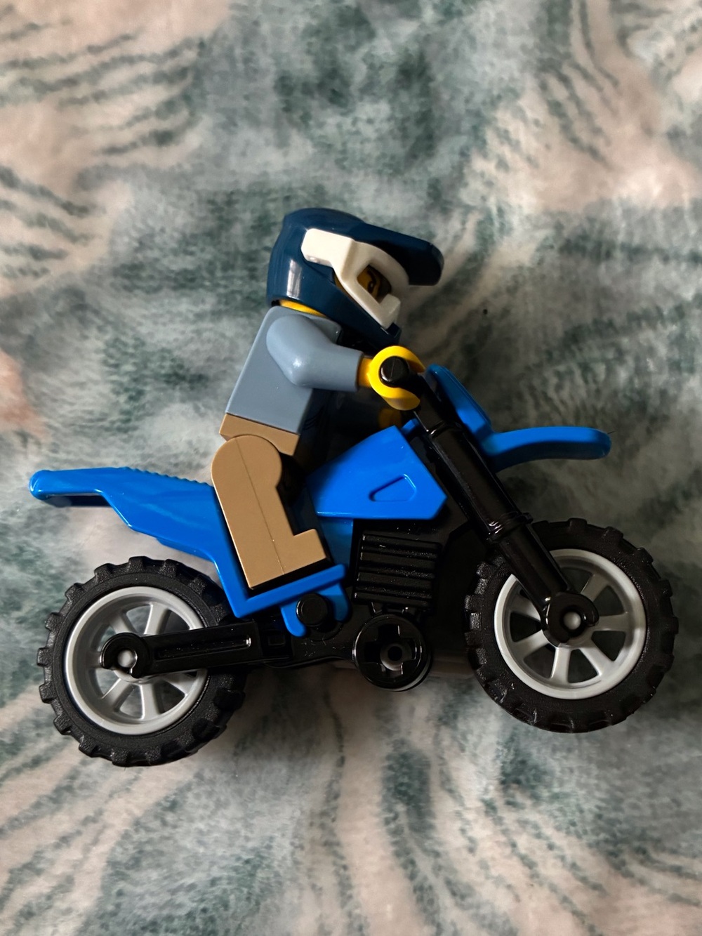 LEGO-Style Kids Blue Dirt Bike with Rider Minifigure